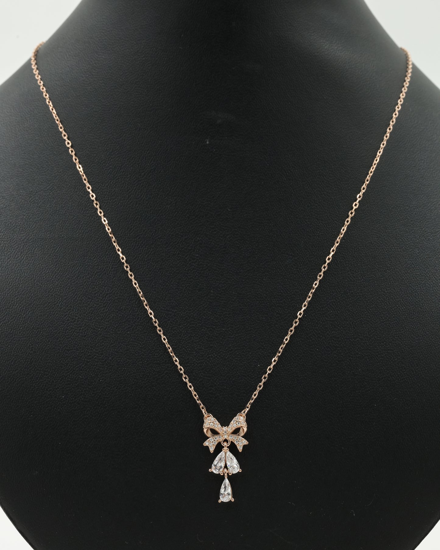 Bow Knot pendant Necklace