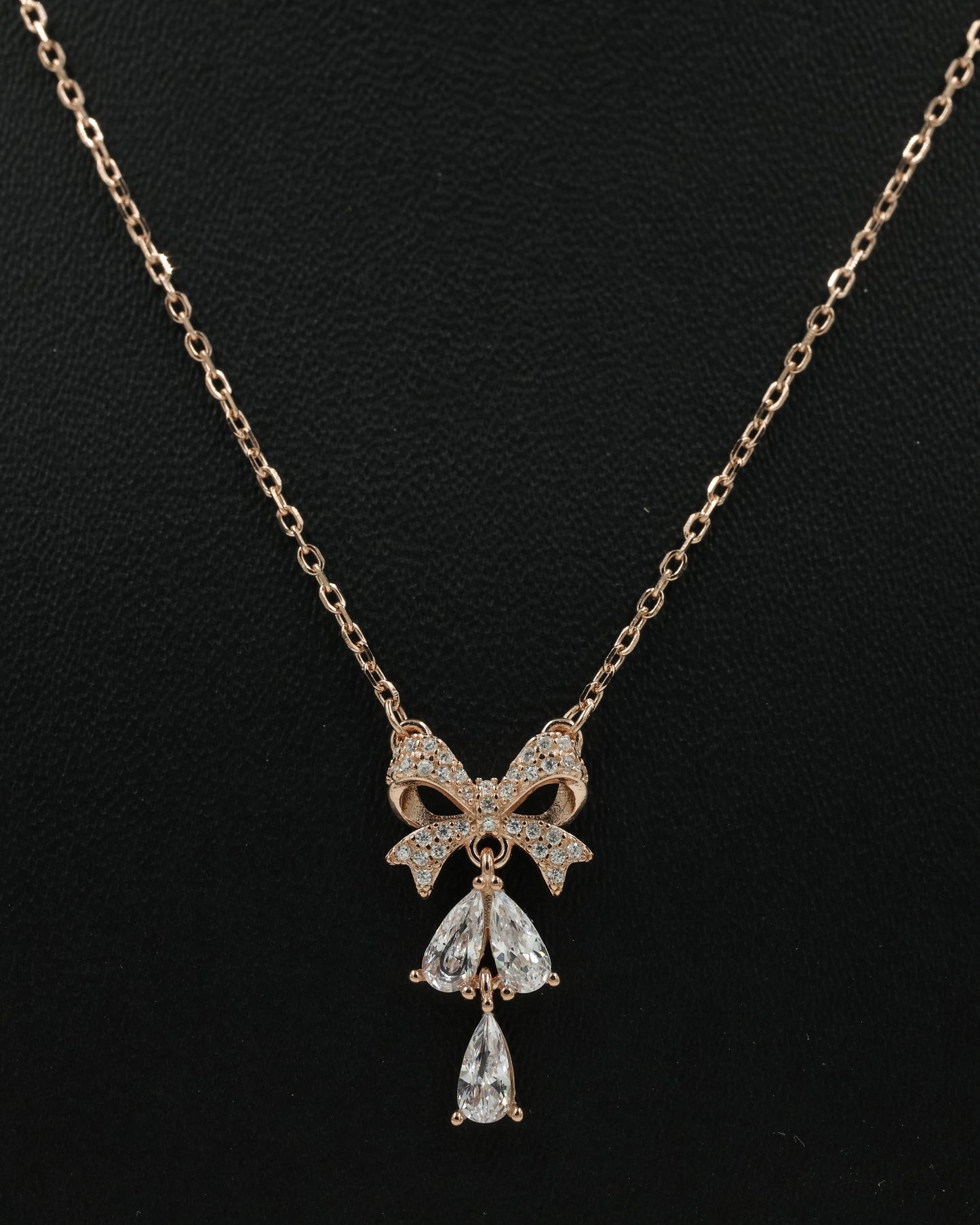 Bow Knot pendant Necklace