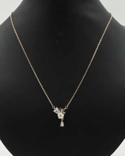 meadow bloom necklace