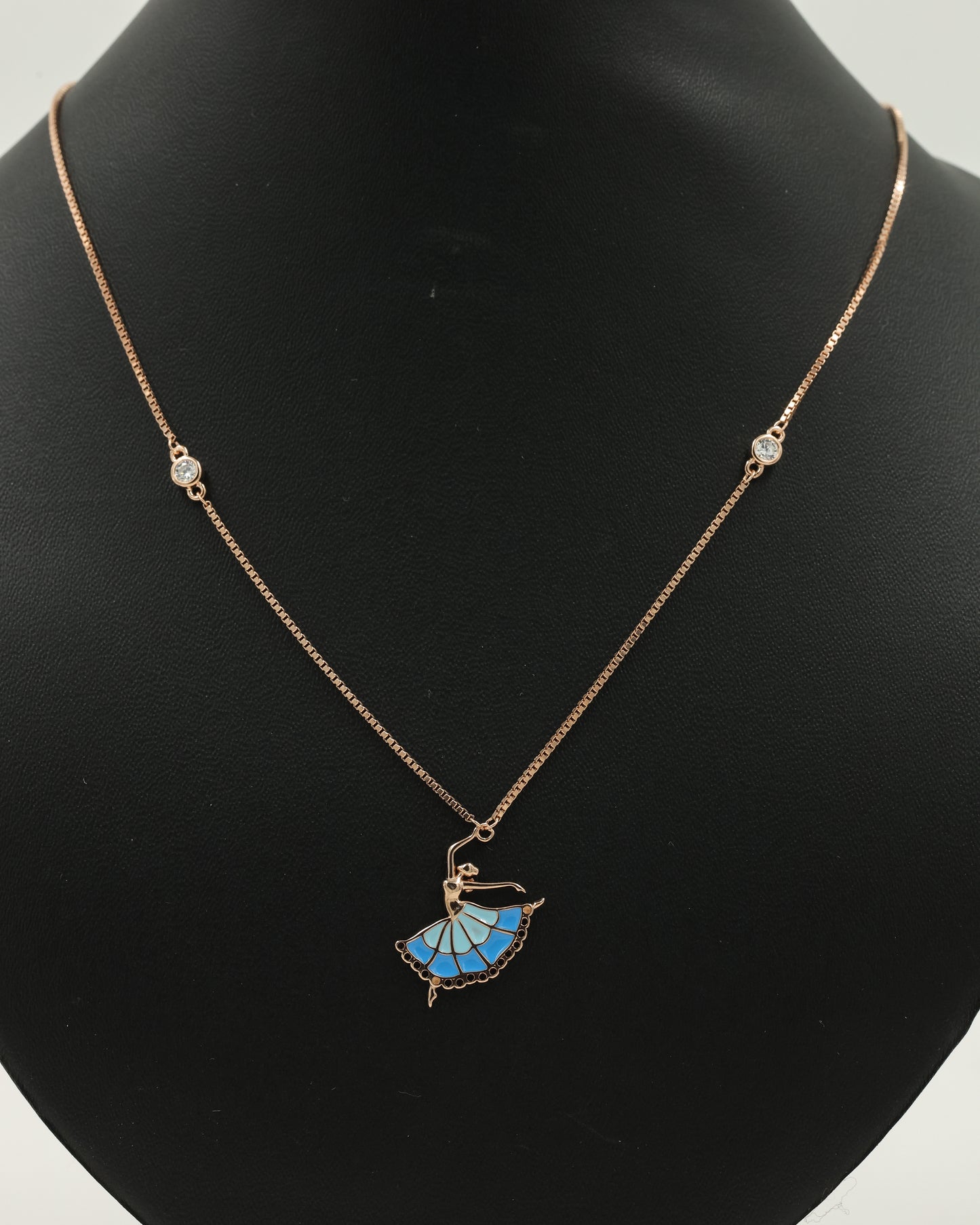 sail charm necklace