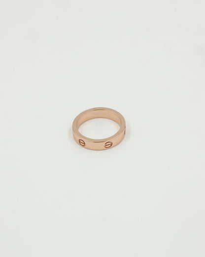 Love band
