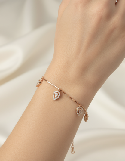 Gleamora bracelet