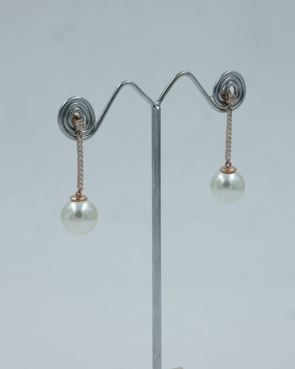 Pearl glam Earrings